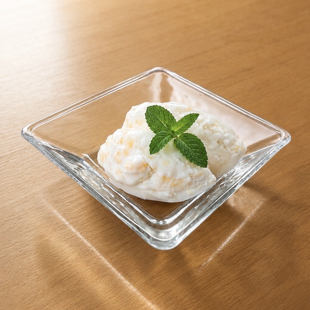 桃とヨーグルトのフローズンデザート